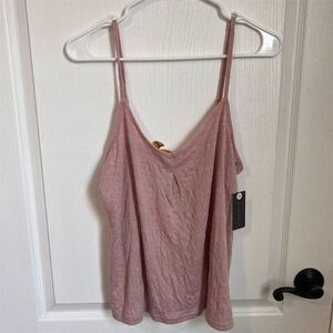 Danskin Women's Pink V-Neck Tank Top Size Medium Thin Straps Textured Fabric NWT